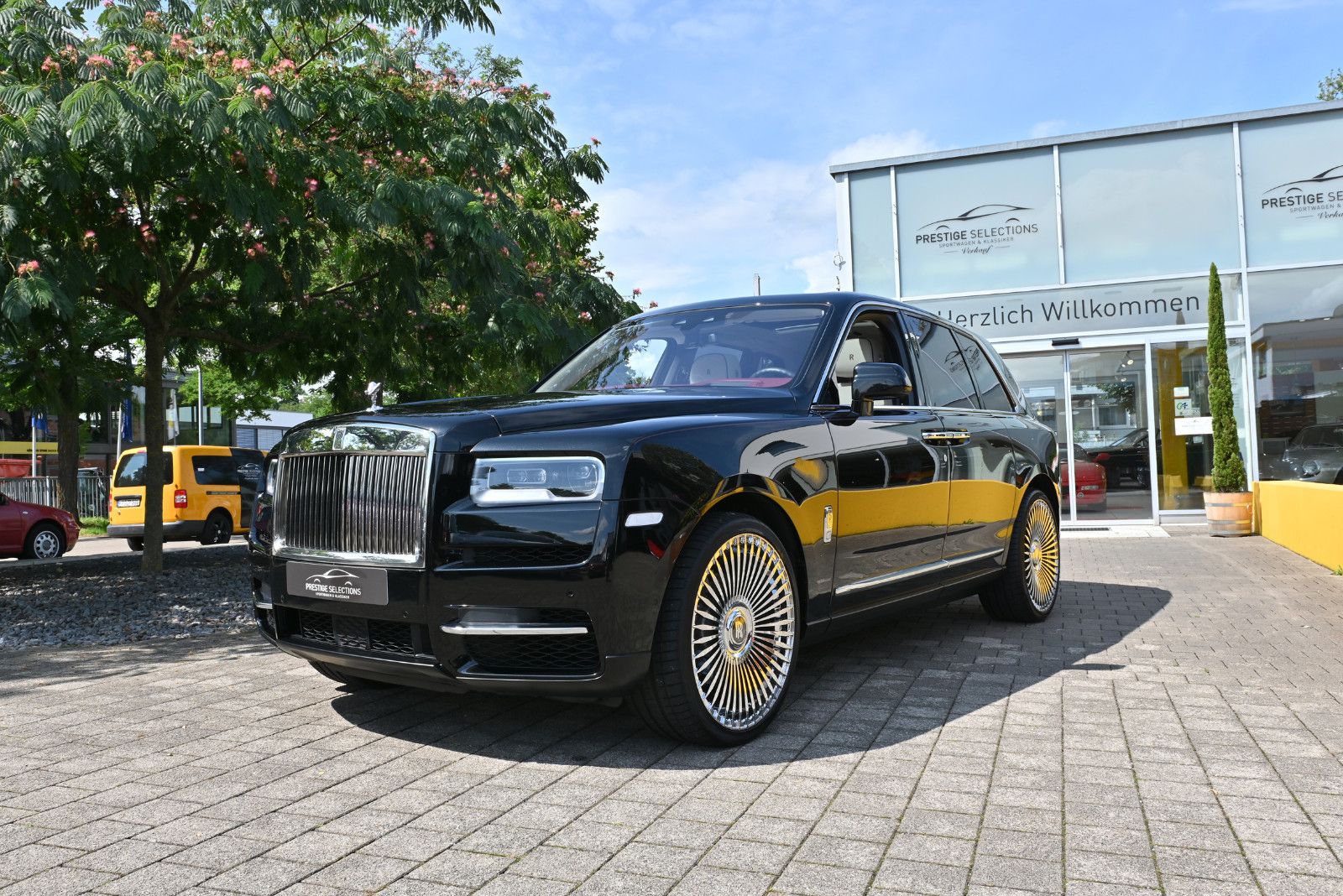 ROLLS ROYCE